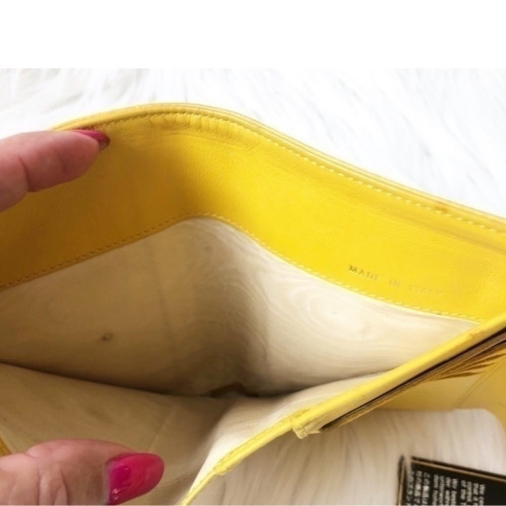 Chanel Caviar Yellow Billfold Wallet - Picture 9 of 13
